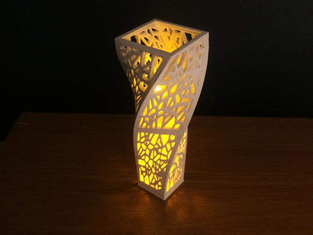 矩形扭曲台灯3D打印模型