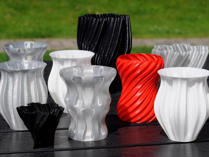 曲线花瓶3D打印模型