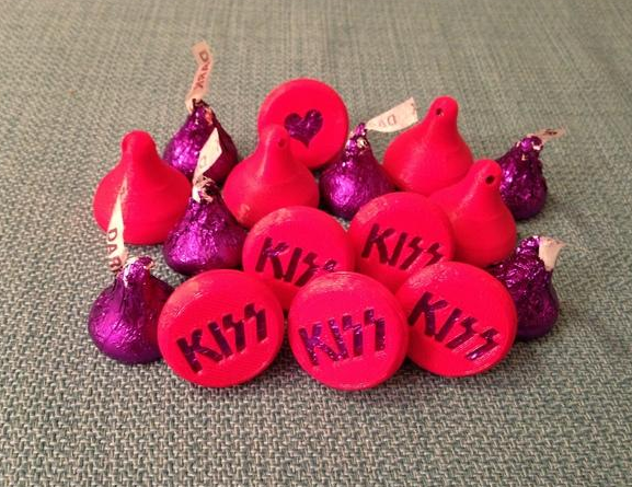 KISS巧克力吊坠3D打印模型
