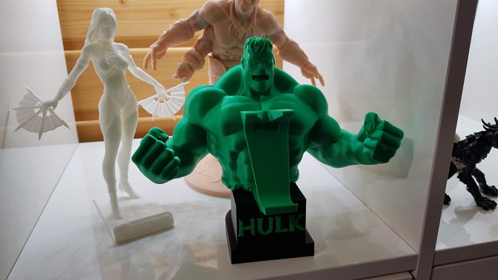 绿巨人游戏手柄支架3D打印模型