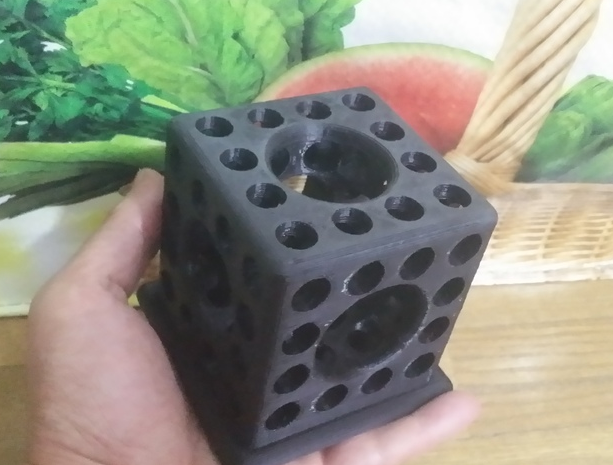 立方正空笔筒3D打印模型