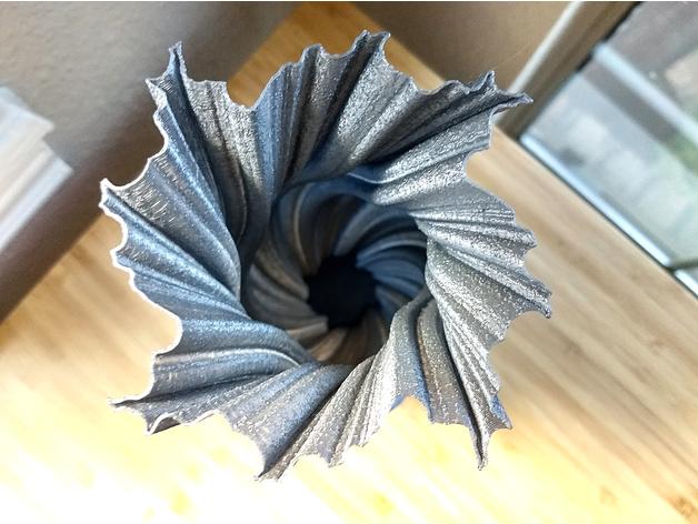 Mandelbrot分形扭花瓶3D打印模型