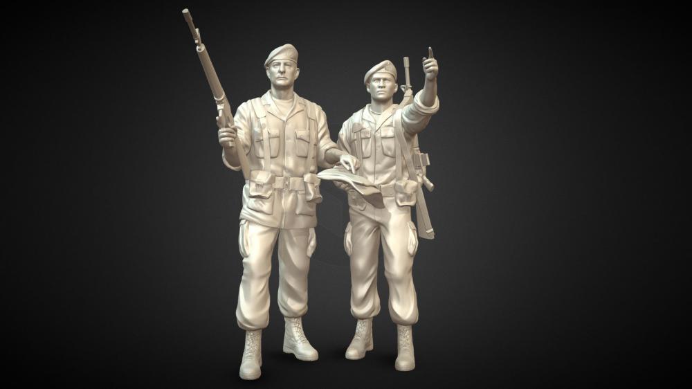 查看地图的军人3D打印模型